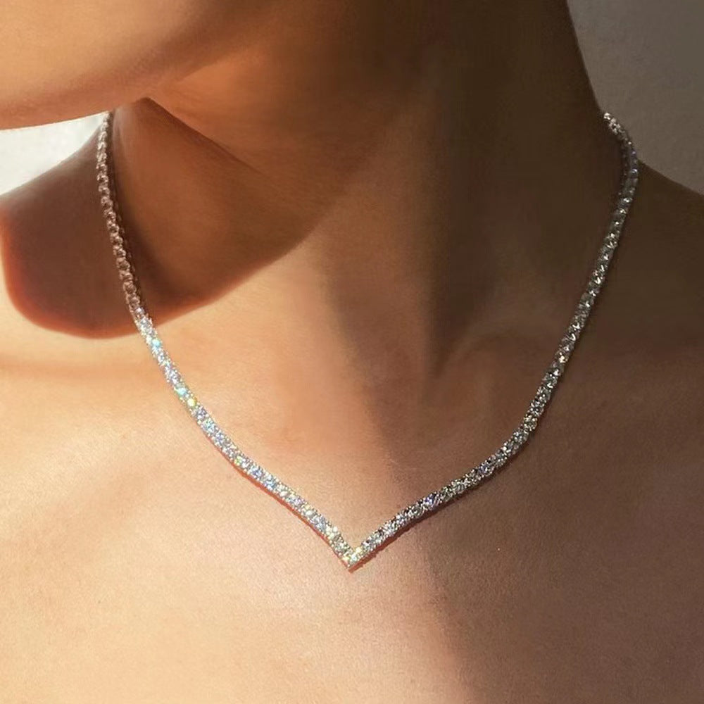 Personalized V-shaped Full Diamond European And American Party Sexy Necklace